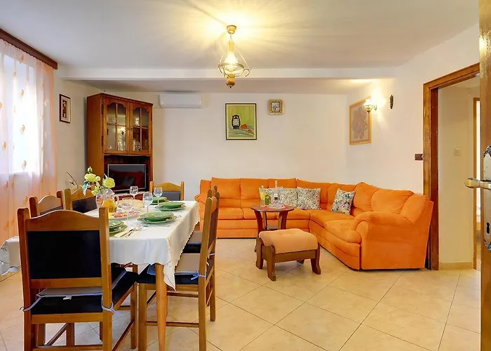 Διαμέρισμα Oberhalb Des Limfjords Liegt Diese Mit Pool, Terrrasse Und Grillplatz *