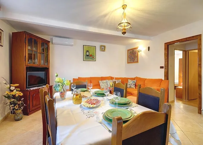 Oberhalb Des Limfjords Liegt Diese Mit Pool, Terrrasse Und Grillplatz Διαμέρισμα *